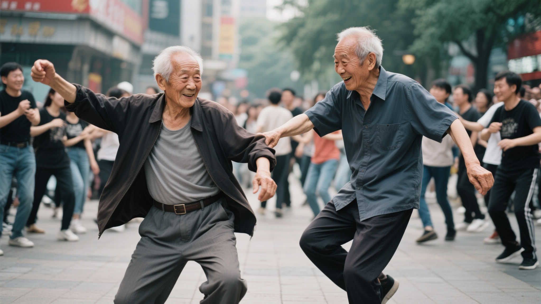 他不仅能够
