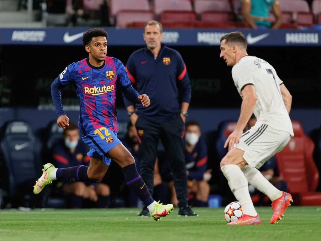 從業餘到世 從業餘到世